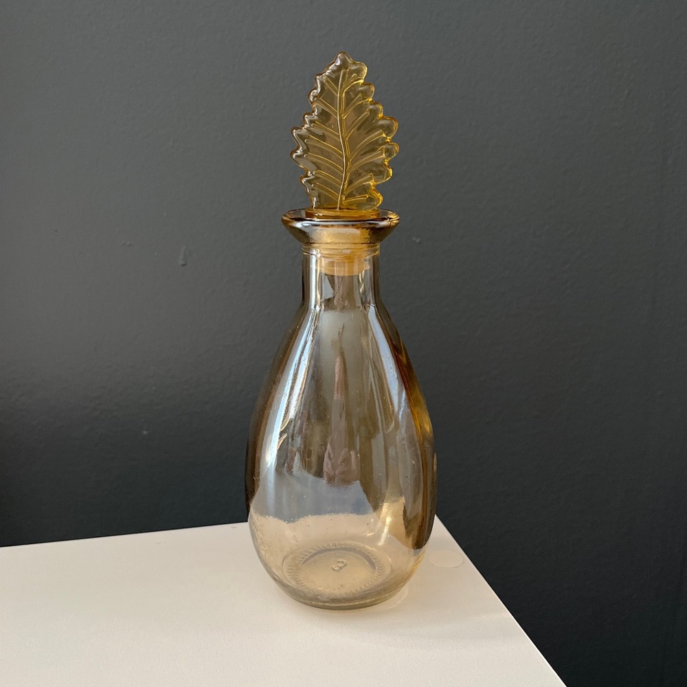 Vintage Glass Moon Water Bottle Jar with Fall Leaf Stopper Lid - Picture 11 of 12
